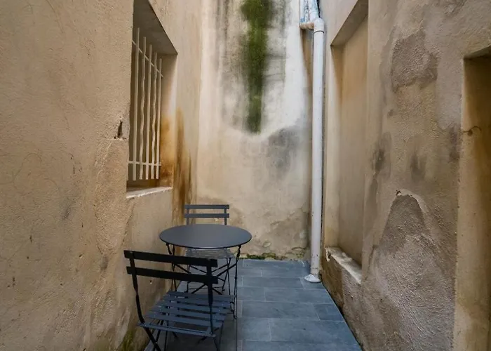 Des Carmes Appartamento